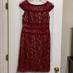 Knee length lace dress